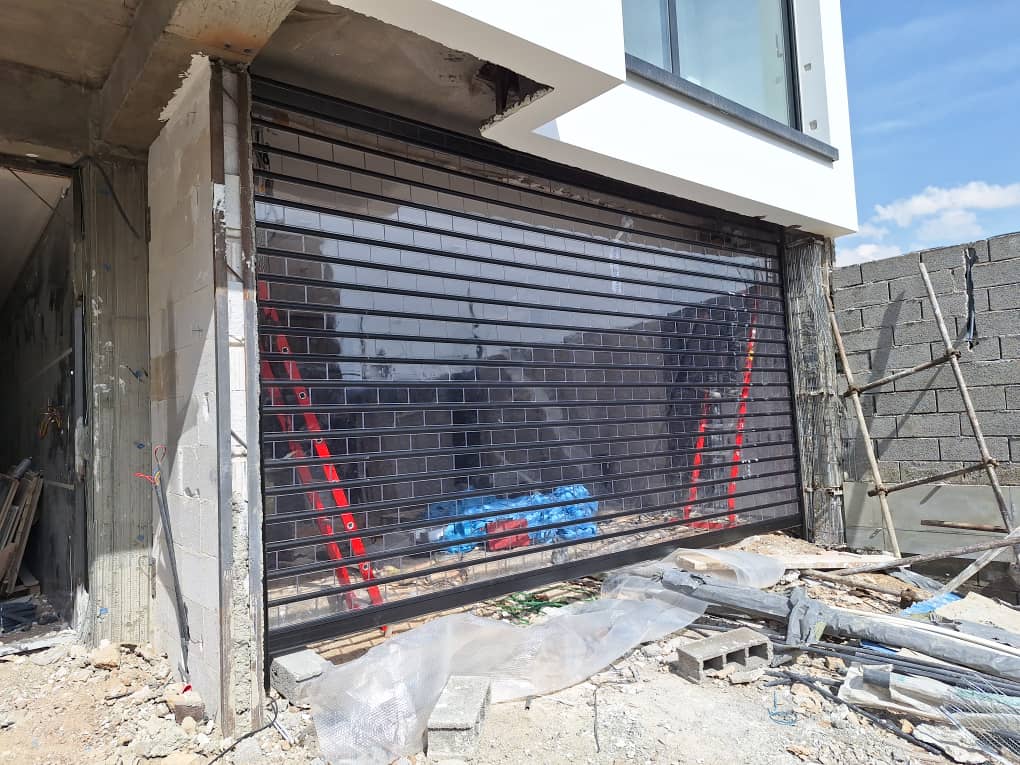 تیم مجرب و آموزش‌دیده‌